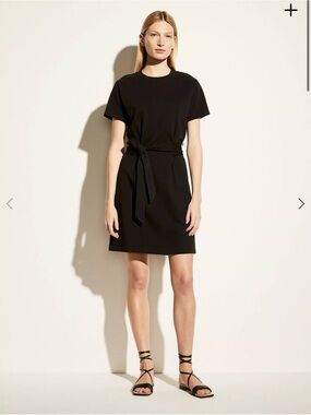 VINCE Short Sleeve Tie Waist Dress Size small Like New!